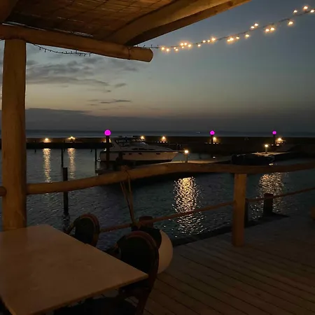 Cozy With Panoramic View Ferienhaus *