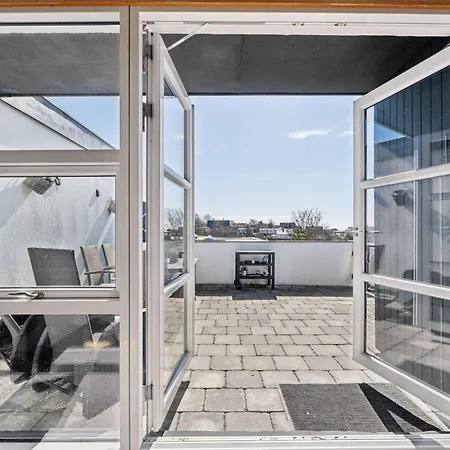 Cozy With Panoramic View